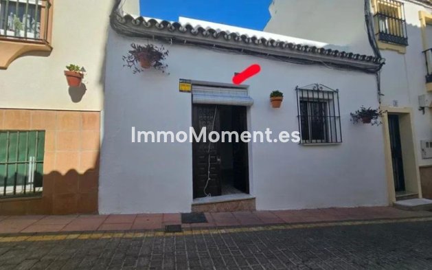 Rijtjeshuis - Bestaande woning - Estepona  - Estepona Centro