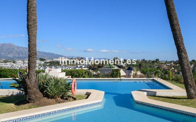 Rijtjeshuis - Bestaande woning - Estepona  - Estepona Centro
