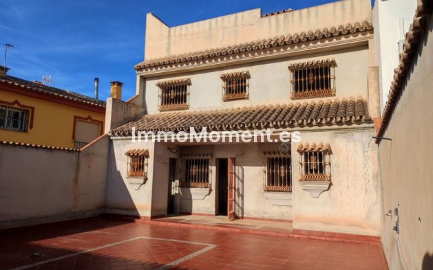 Rijtjeshuis - Bestaande woning - Fuengirola - Fuengirola Centro