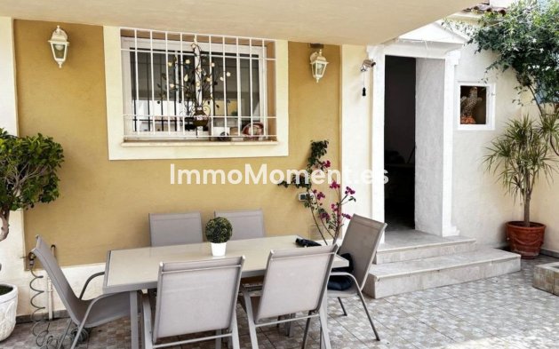 Rijtjeshuis - Bestaande woning - Málaga - Campanillas