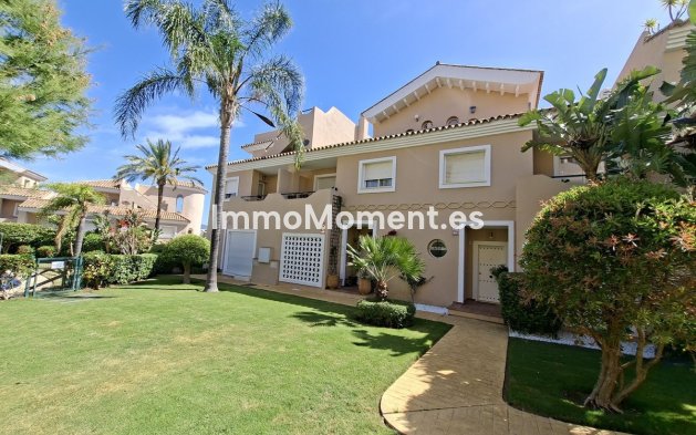 Rijtjeshuis - Bestaande woning - Manilva - La Duquesa