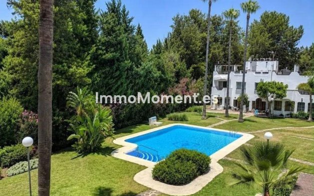 Rijtjeshuis - Bestaande woning - Marbella - Nueva Andalucía