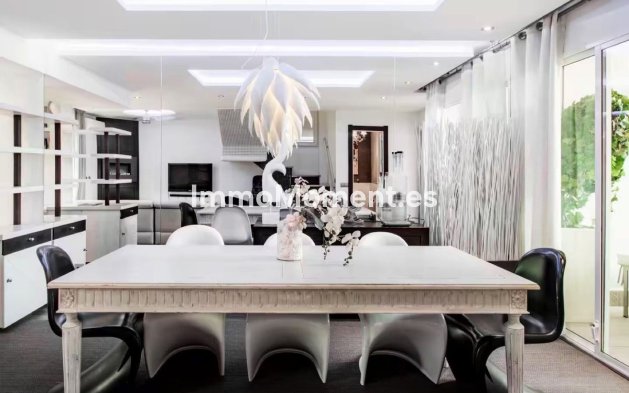 Rijtjeshuis - Bestaande woning - Marbella - Nueva Andalucía