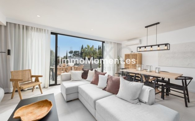 Rijtjeshuis - Bestaande woning - Marbella - Nueva Andalucía
