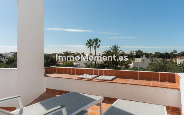 Rijtjeshuis - Bestaande woning - Marbella - Nueva Andalucía