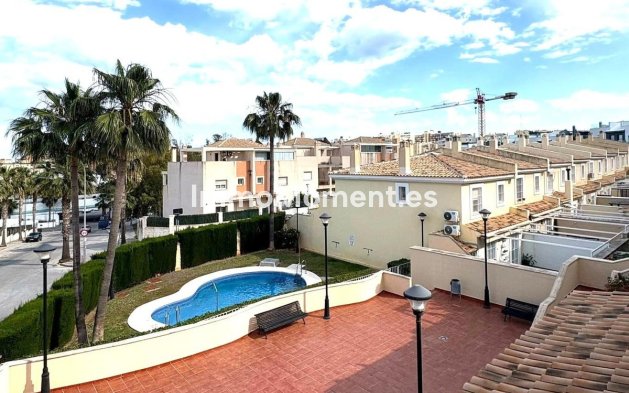Rijtjeshuis - Bestaande woning - Torremolinos - Torremolinos