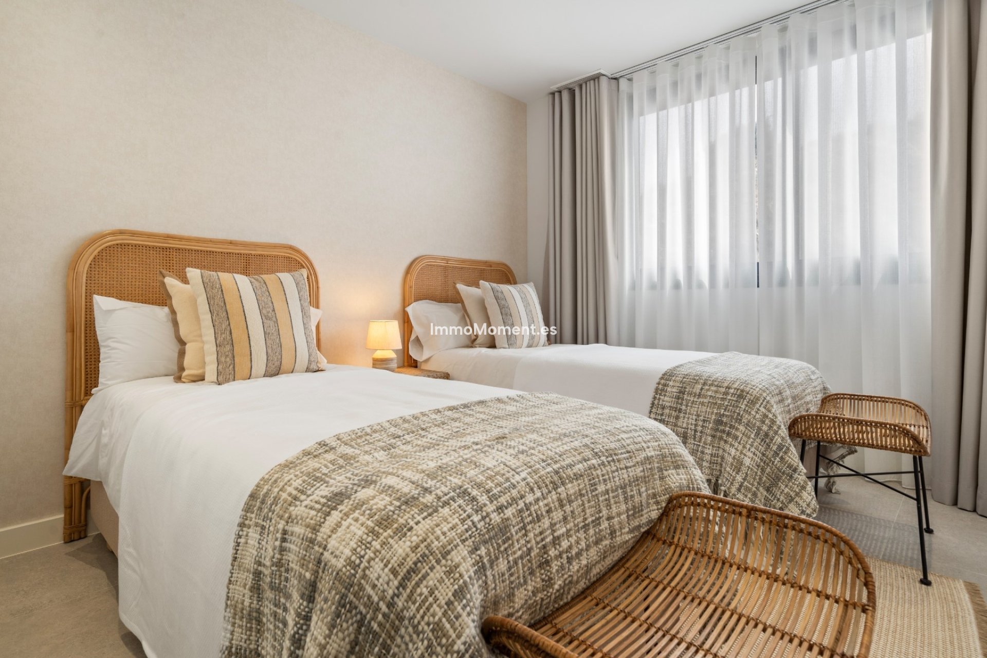 Short Term Rentals - Apartment - Estepona