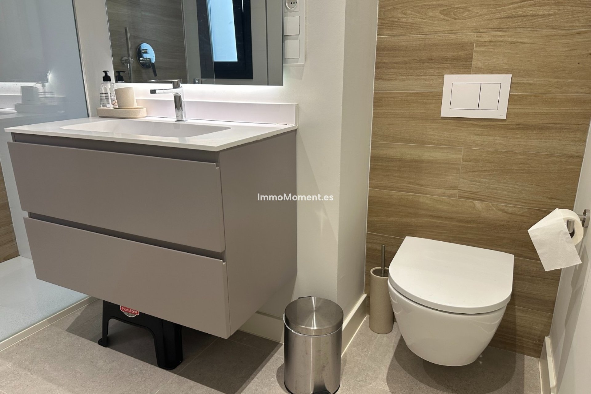 Short Term Rentals - Apartment - Estepona