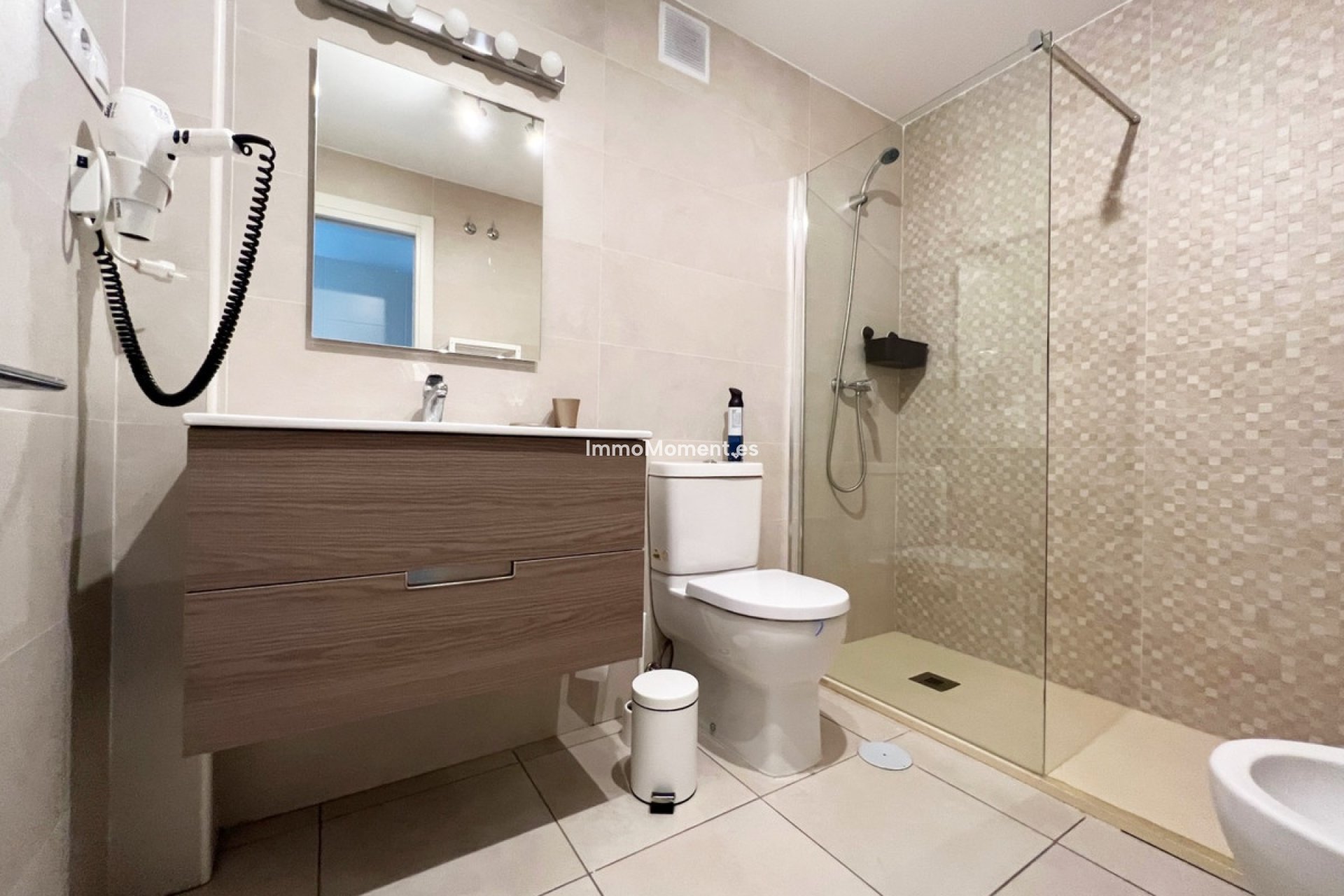 Short Term Rentals - Apartment - Marbella - Nueva Andalucía