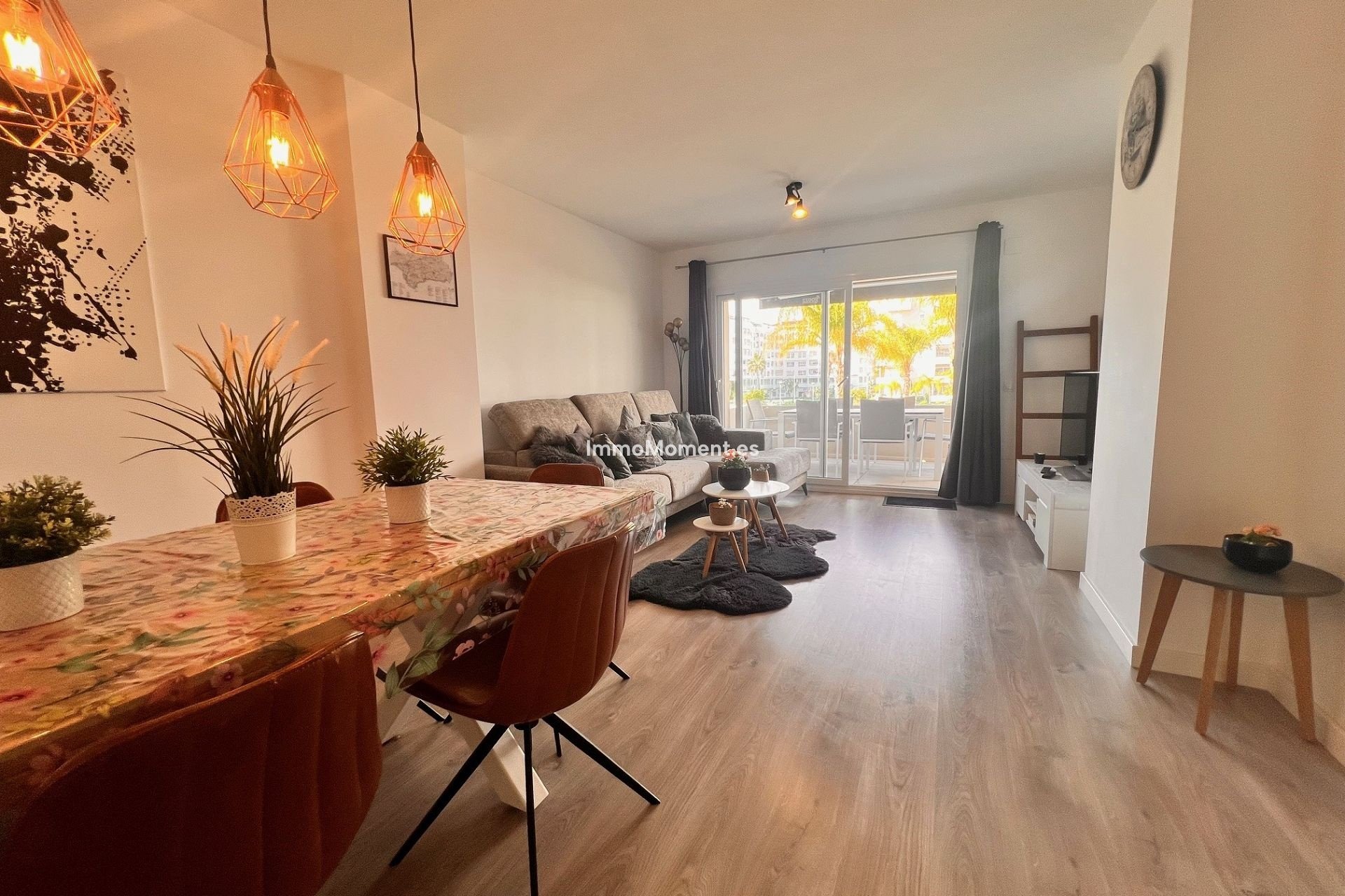 Short Term Rentals - Apartment - Marbella - Nueva Andalucía