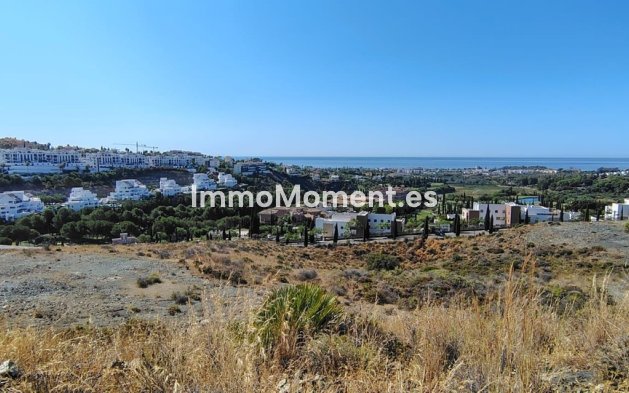 Terreno - Obra nueva - Estepona  - New Golden Mile