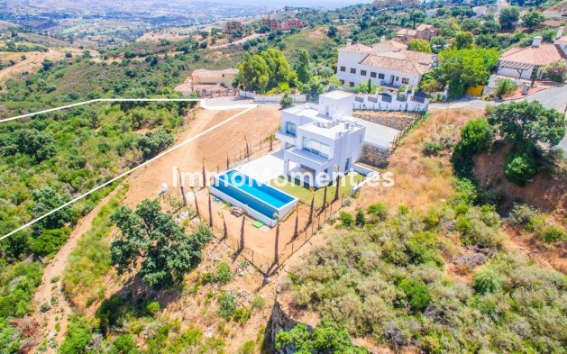 Terreno - Obra nueva - Marbella - La Mairena