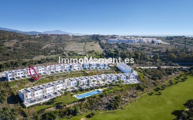 Townhouse - Resale - Estepona - Estepona Centro