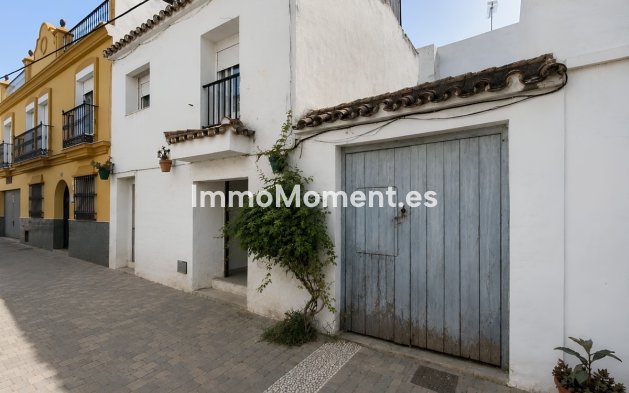 Townhouse - Resale - Estepona - Estepona Centro