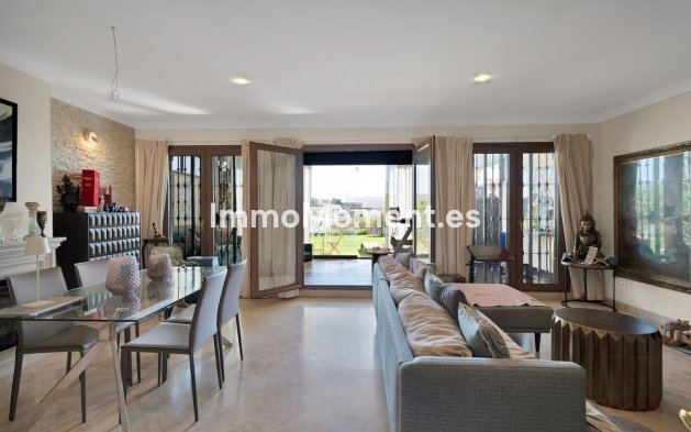 Townhouse - Resale - Estepona - Estepona Centro
