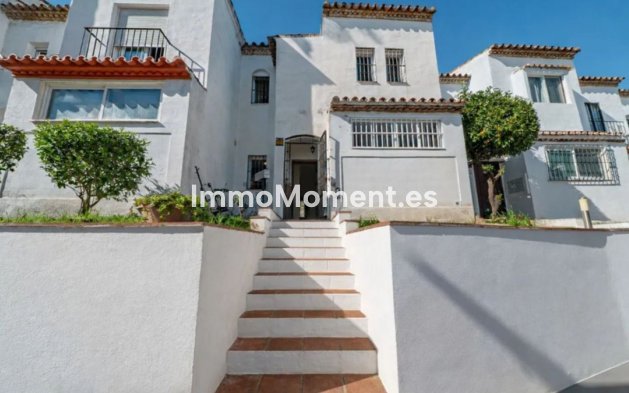 Townhouse - Resale - Estepona - Estepona Centro