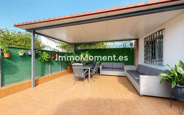 Townhouse - Resale - Estepona - Estepona Centro