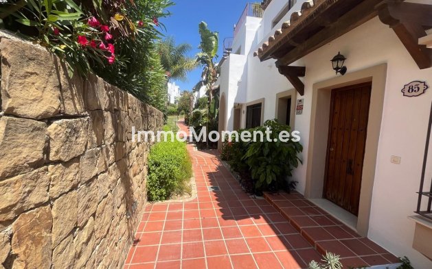 Townhouse - Resale - Estepona - Estepona Centro