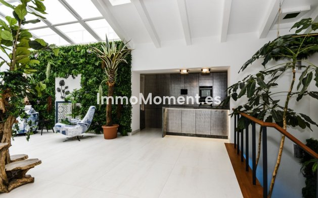 Townhouse - Resale - Estepona - Estepona Centro