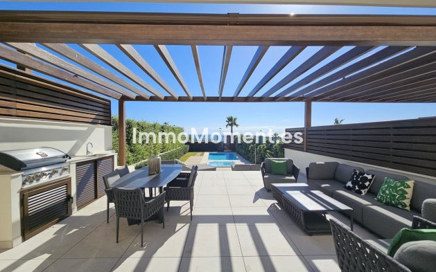 Townhouse - Resale - Estepona - New Golden Mile