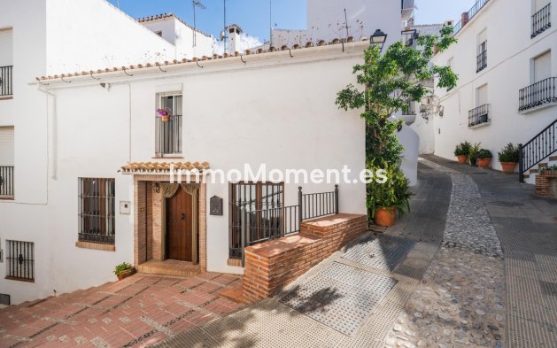Townhouse - Resale - Inland  - Istán
