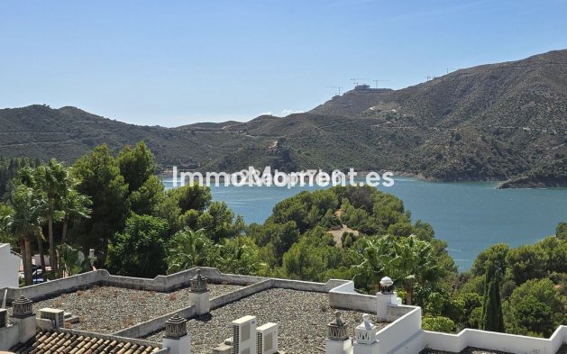 Townhouse - Resale - Inland  - Istán