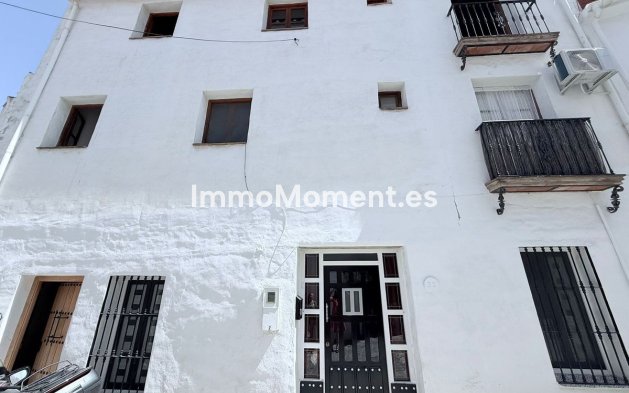 Townhouse - Resale - Inland  - Monda