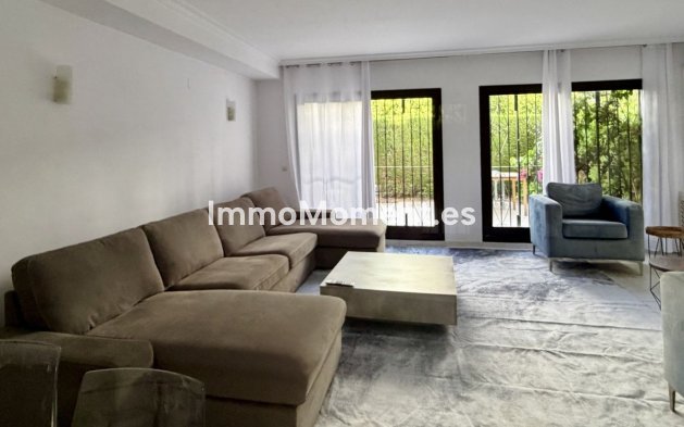 Townhouse - Resale - Marbella - Guadalmina Baja