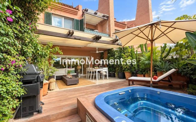 Townhouse - Resale - Marbella - Marbella Centro