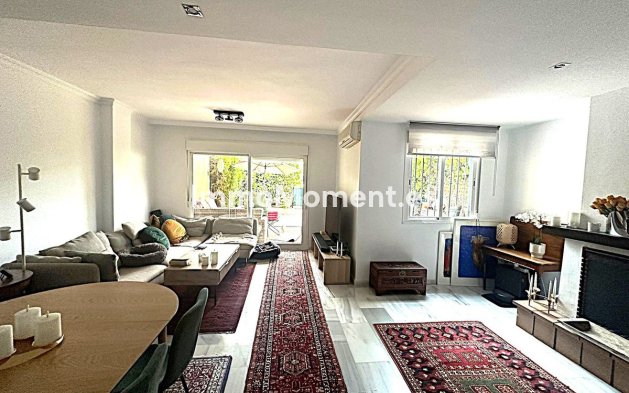 Townhouse - Resale - Marbella - Puerto Banús