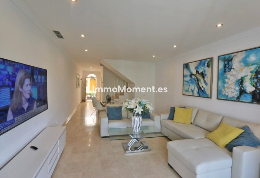 Vakantie verhuur - Geschakelde woning - Marbella - Nueva Andalucía