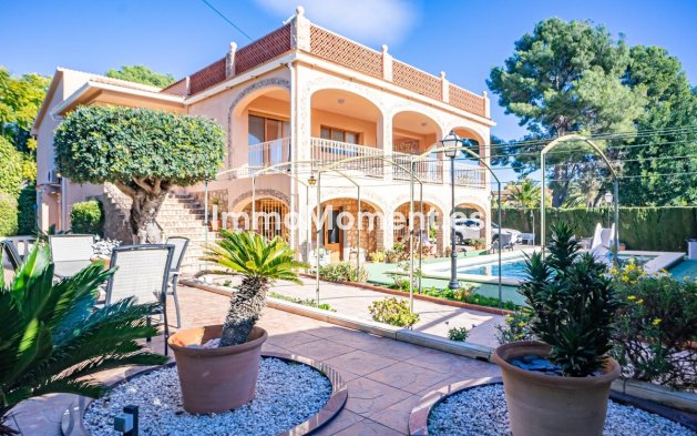 Villa - Bestaande woning - Benidorm - Benidorm Centro