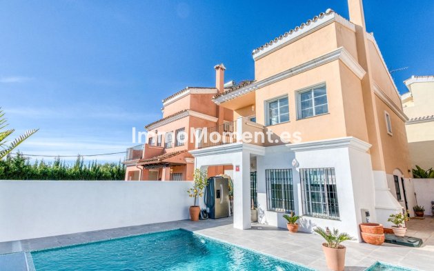 Villa - Bestaande woning - Estepona  - New Golden Mile