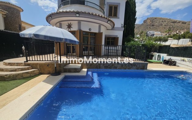 Villa - Bestaande woning - Finestrat - Finestrat