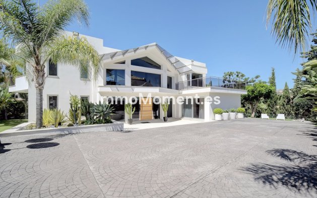 Villa - Bestaande woning - Marbella - Nueva Andalucía