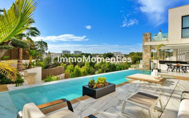 Villa - Bestaande woning - Orihuela - Las Colinas Golf