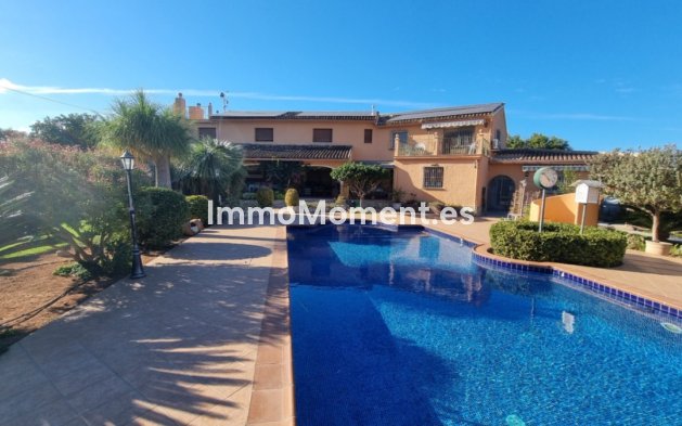 Villa - Bestaande woning - Pedreguer - Pedreguer Centro