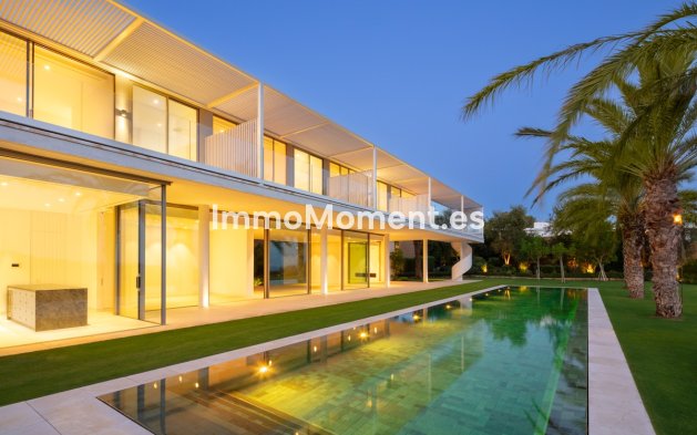 Villa independiente - Obra nueva - Casares - Casares
