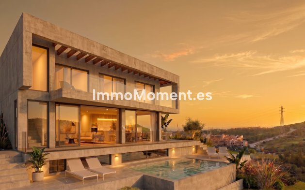Villa independiente - Obra nueva - Estepona  - Estepona