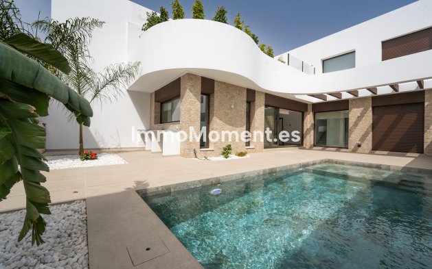 Villa independiente - Obra nueva - Heredades - Heredades