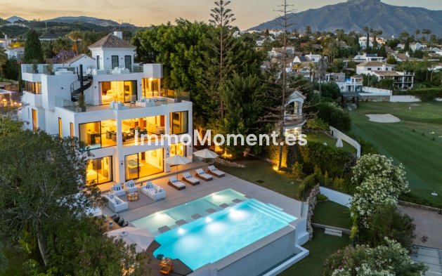 Villa independiente - Obra nueva - Marbella - Marbella