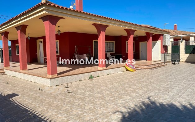 Villa independiente - Reventa - Albatera - Albatera Centro