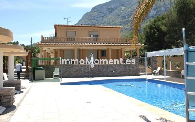 Villa independiente - Reventa - Denia - Denia Centro