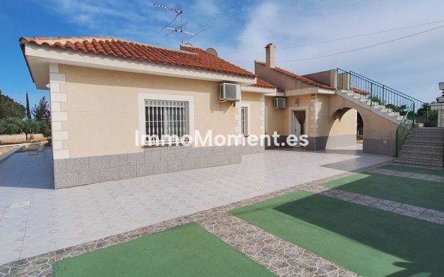 Villa independiente - Reventa - Elche - Elche Centro