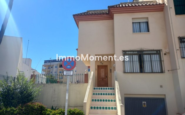 Villa independiente - Reventa - Estepona  - Estepona Centro