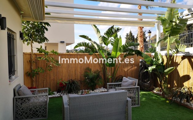 Villa independiente - Reventa - Estepona  - Estepona Centro