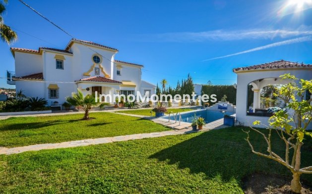 Villa independiente - Reventa - Estepona  - Estepona Centro