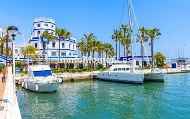 Villa independiente - Reventa - Estepona  - Estepona Centro