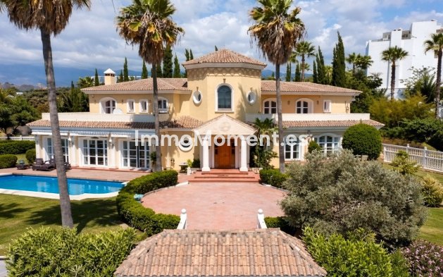 Villa independiente - Reventa - Estepona  - Selwo