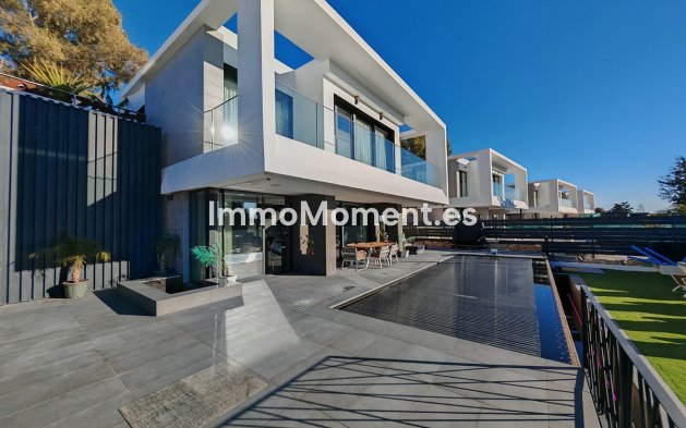Villa independiente - Reventa - Estepona  - Valle Romano